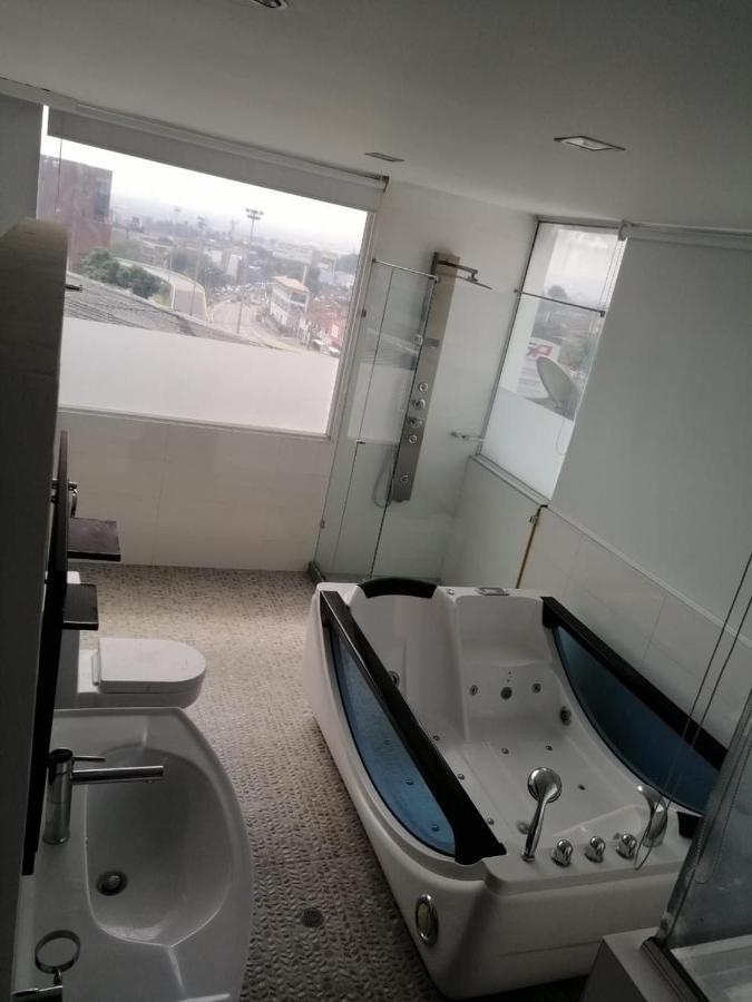 Hotel San Antonio Plaza Cali Bagian luar foto